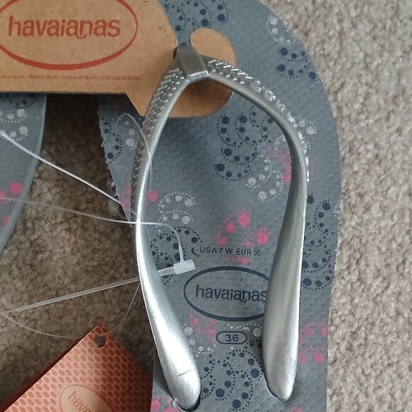 Havaianas Flip Flops New! - Picture 2 of 4